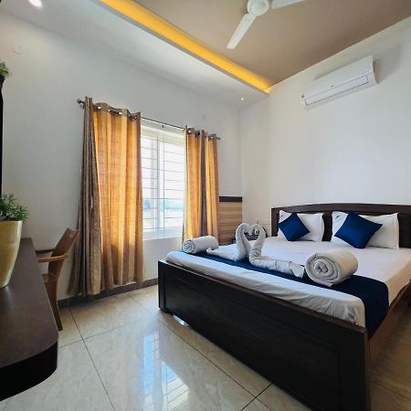 Отель Raja Residency Alandurai Экстерьер фото