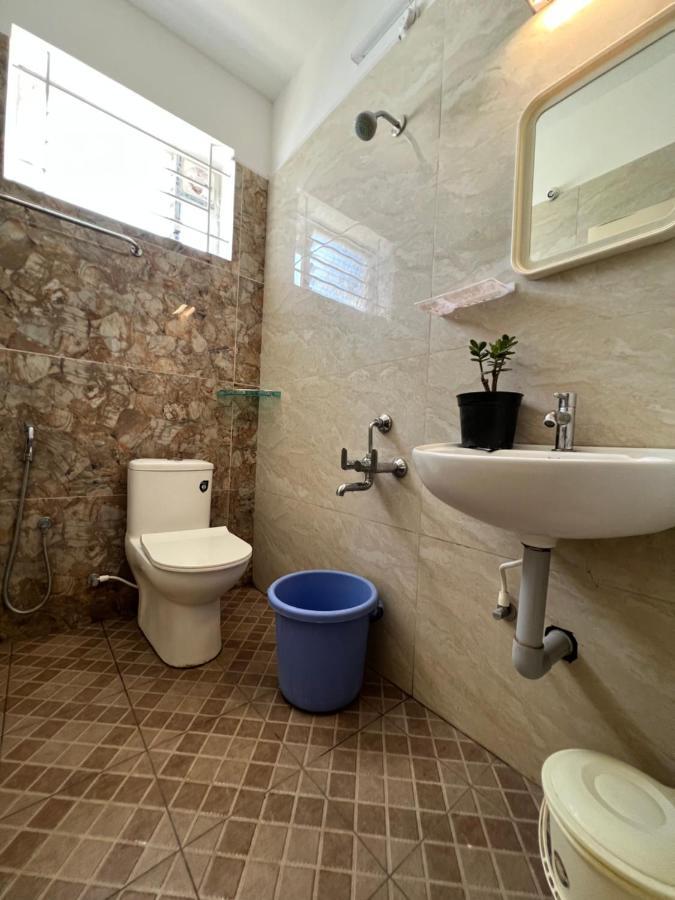 Отель Raja Residency Alandurai Экстерьер фото