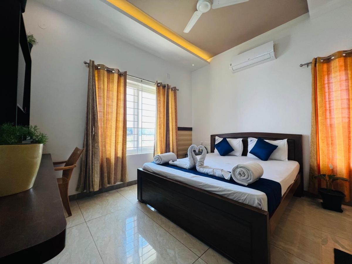 Отель Raja Residency Alandurai Экстерьер фото