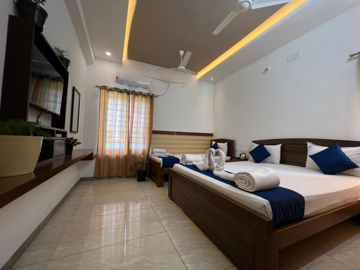 Отель Raja Residency Alandurai Экстерьер фото