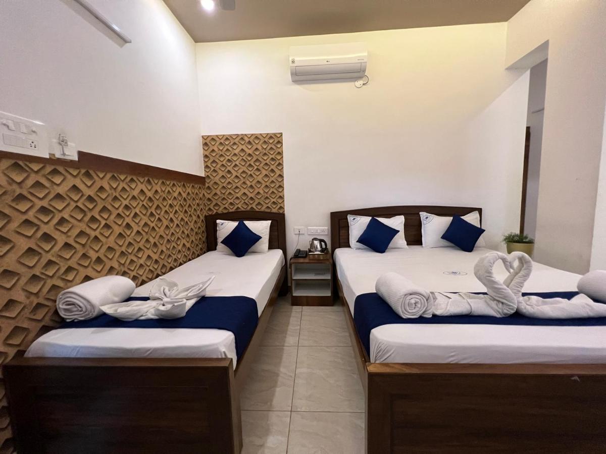 Отель Raja Residency Alandurai Экстерьер фото
