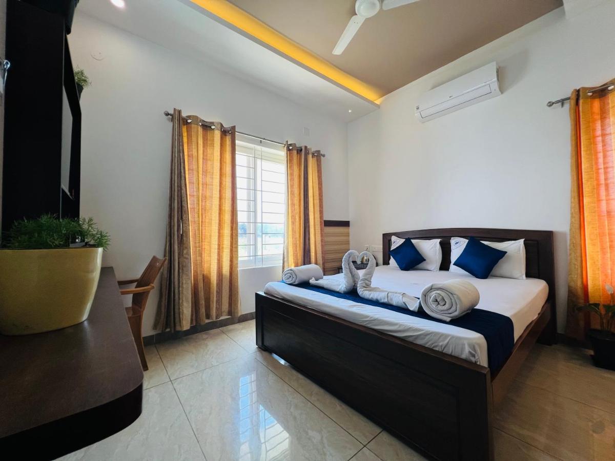 Отель Raja Residency Alandurai Экстерьер фото