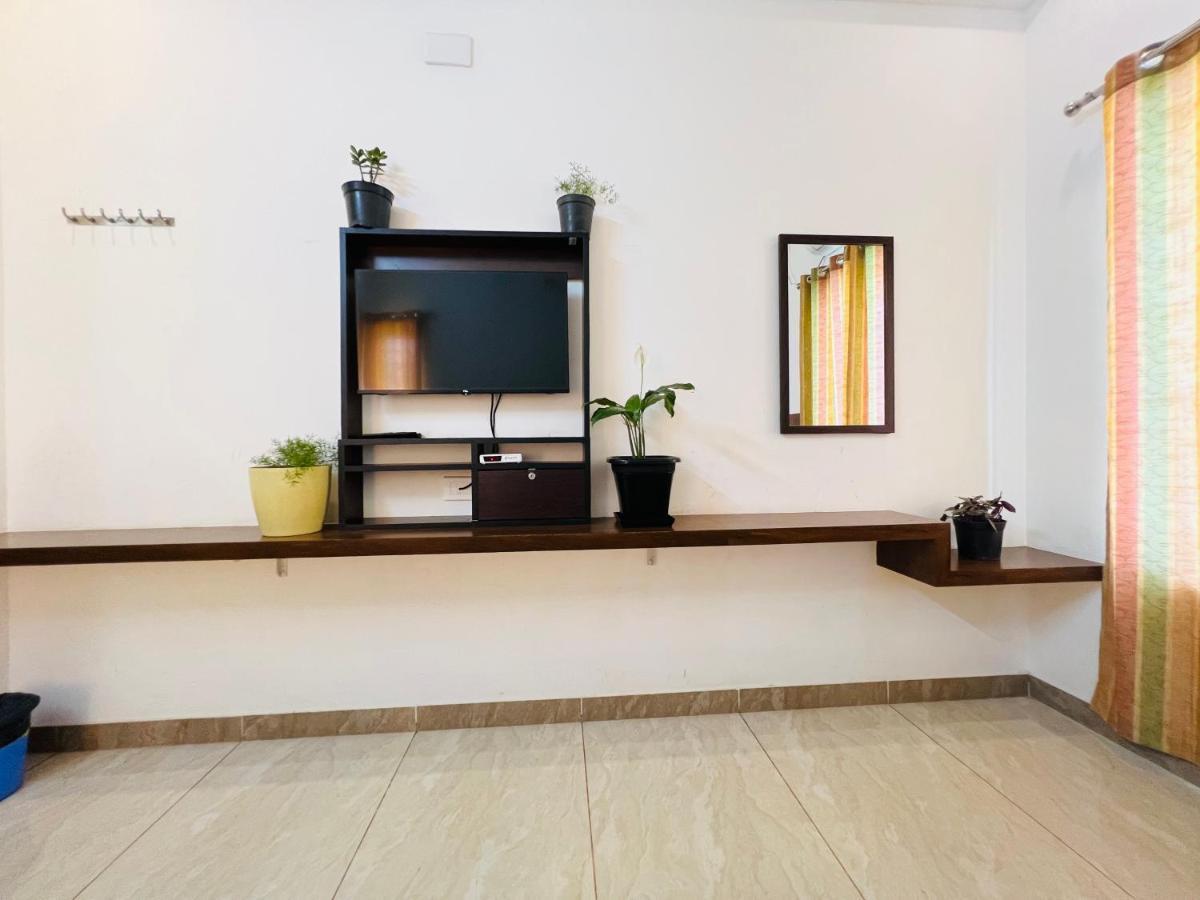 Отель Raja Residency Alandurai Экстерьер фото