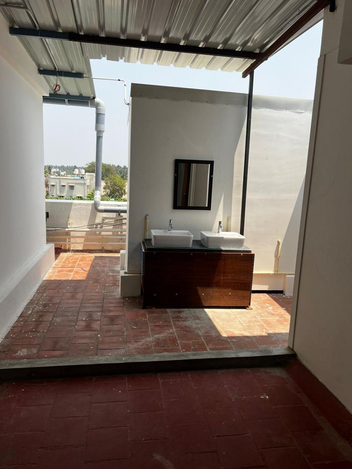 Отель Raja Residency Alandurai Экстерьер фото